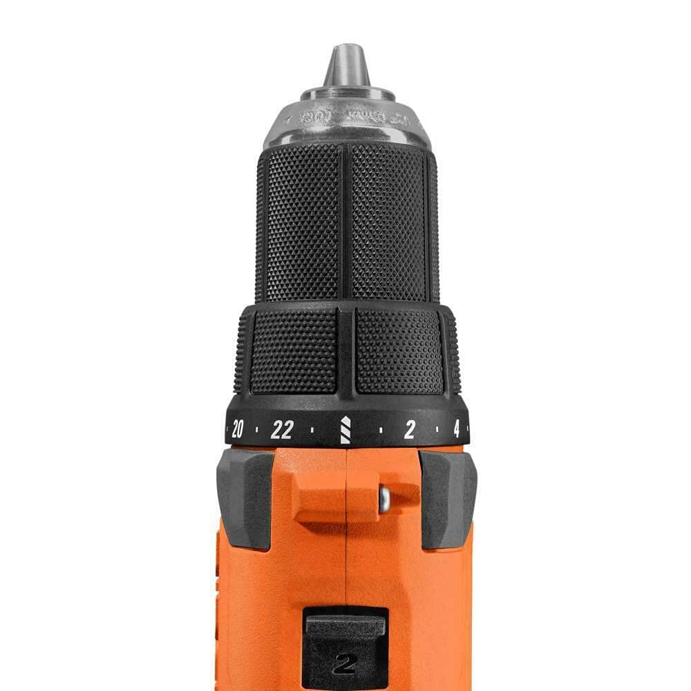 18V Cordless 1/2 in. Drill/Driver Kit with Battery and Charger I424