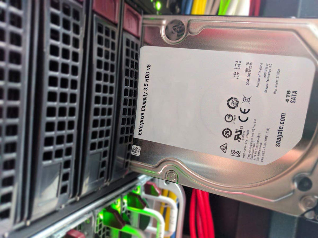 4TB 7.2K RPM 3.5in SATA Internal Hard Disk Drive Q65792