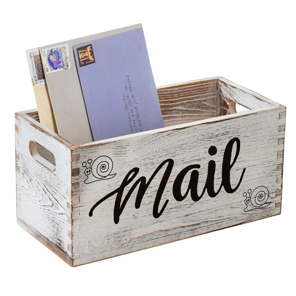 White Mail Holder and Key Organizer H823